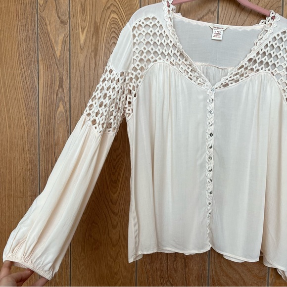 Sundance Romantic Boho Long Sleeve Button Front Open Knit Details Peasant Blouse - Picture 3 of 14
